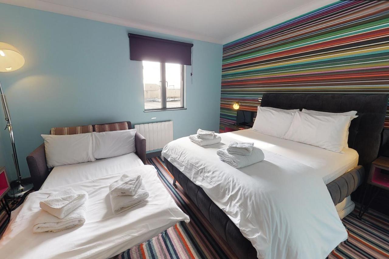 Village Hotel Birmingham Walsall Eksteriør billede